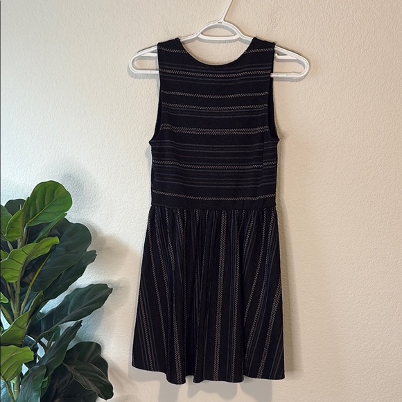 Elodie Black Sleeveless Fit and Flare Mini Dress - Picture 5 of 5